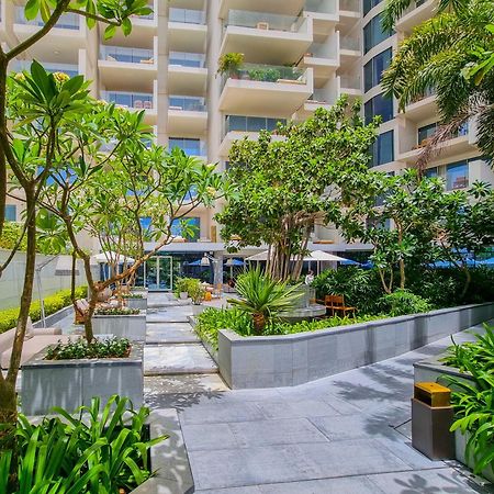Eden'S Homes & Villas - Five Palm Residences Penthouses Дубай Екстериор снимка