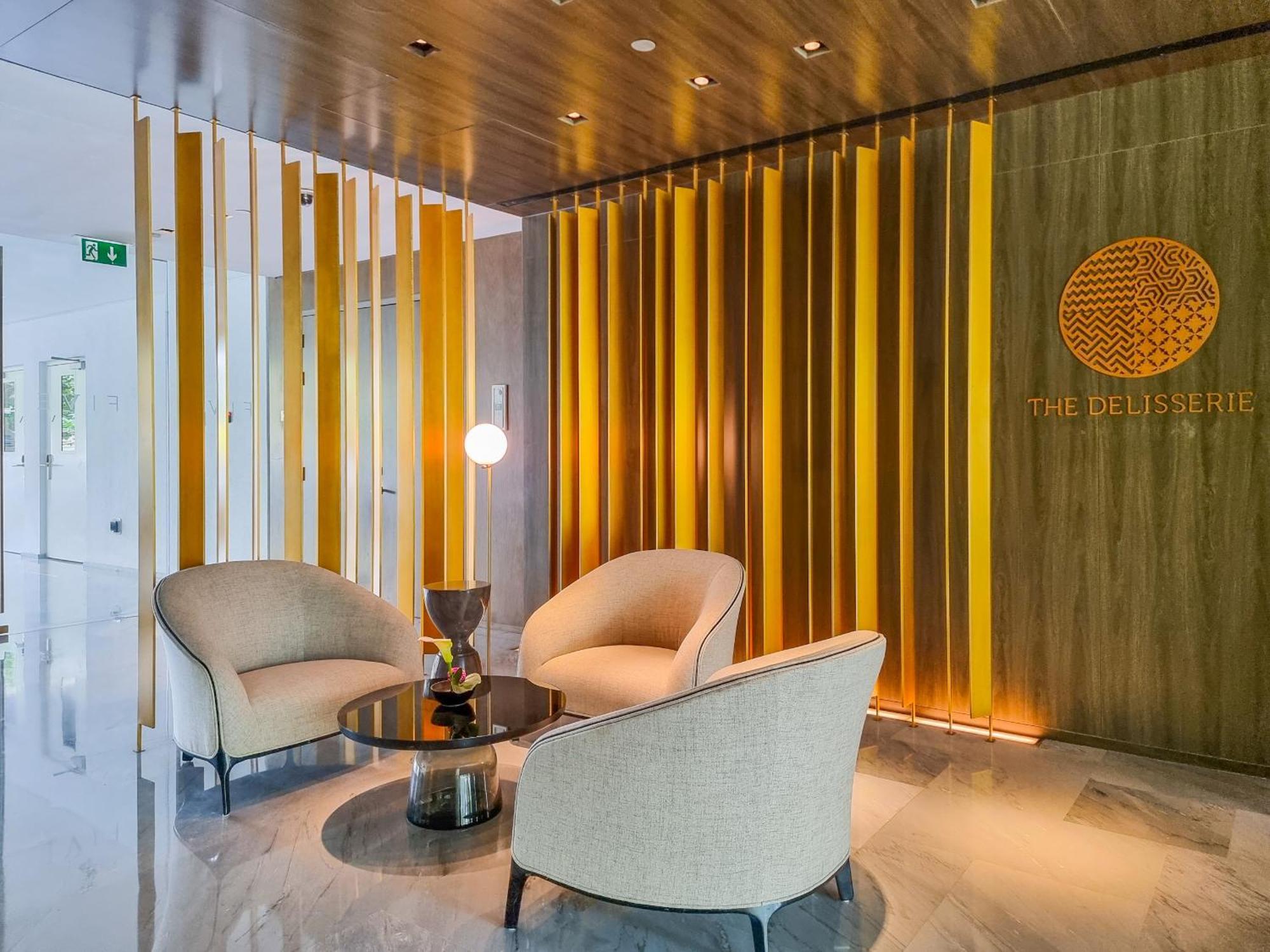 Eden'S Homes & Villas - Five Palm Residences Penthouses Дубай Екстериор снимка