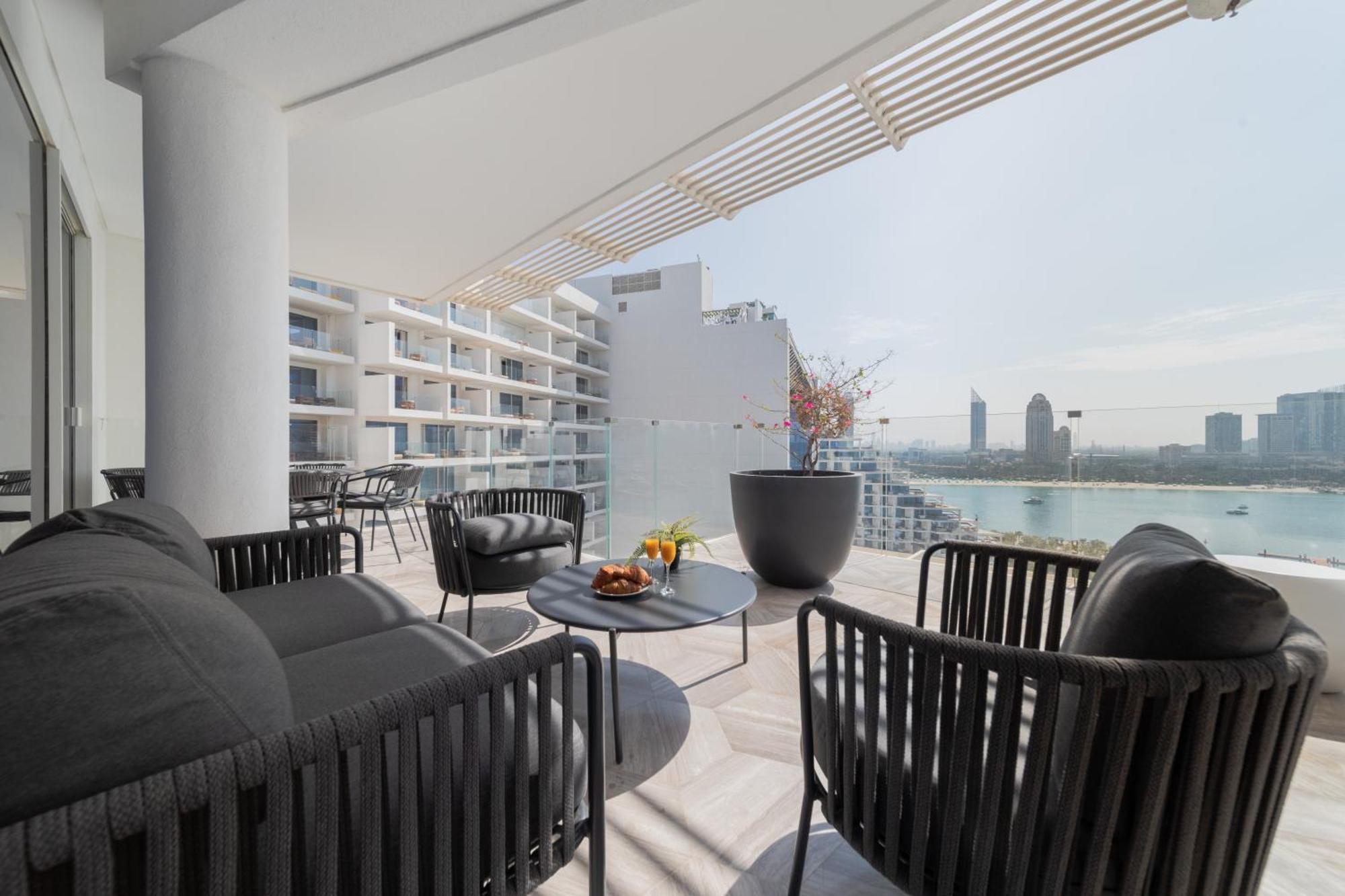 Eden'S Homes & Villas - Five Palm Residences Penthouses Дубай Екстериор снимка